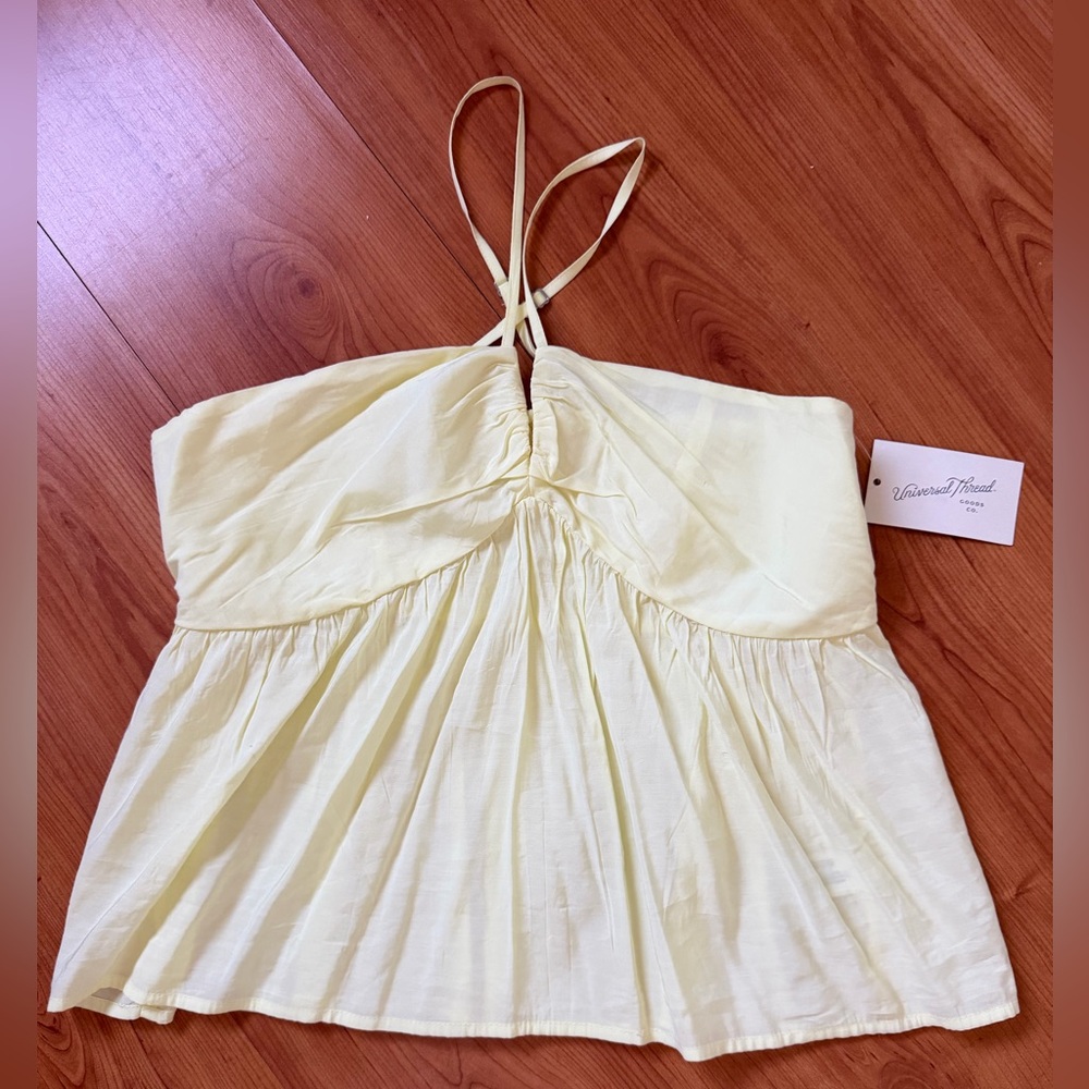 Universal Thread Light Yellow Top NWT - image 2
